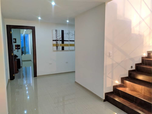 Imagen 9 de 19 de As Se Vende Hermosa Casa En Bajumbal, Barrio Sucre As