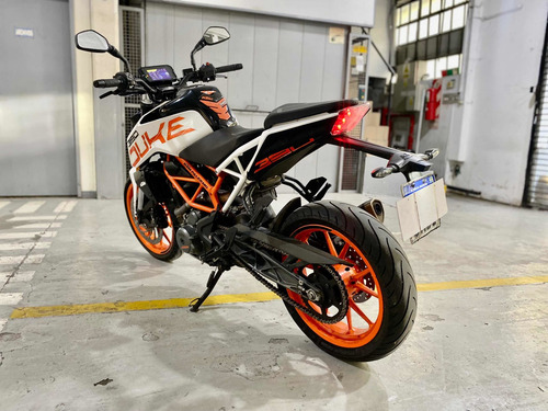 Imagen 6 de 15 de Ktm Duke 390 2018