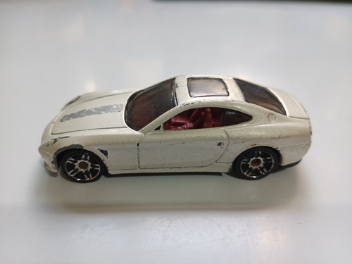 Hot Wheels Ferrari 612 Scaglietti Deportivo Blanco