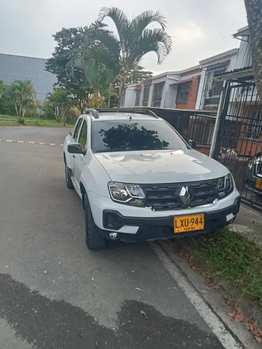 Duster Oroch 1300 Motor Turbo 4x4 Como Nueva Solo 17 Mil Km