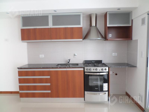 Imagen 8 de 13 de Venta, 1 Amb. Moderno En Zona Plaza Colon