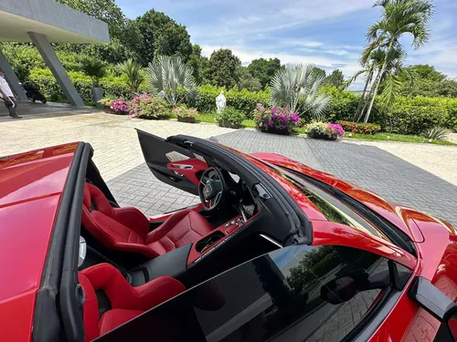 Vendo Chevrolet Corvette C8 Stingray Coupe Mt 6.2cc V8 2 Lt
