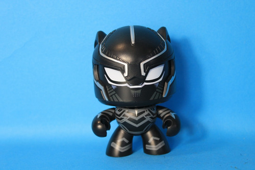 Black Panther Mighty Muggs (Usado)