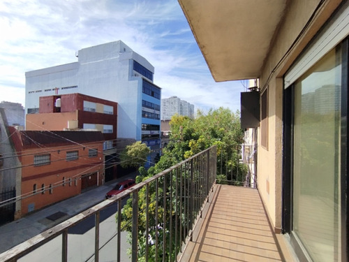 Depto 2 Ambientes Venta Parque Chacabuco Balcon