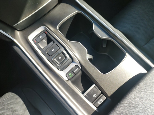 Imagen 14 de 15 de Honda Accord Touring 2019 Gris