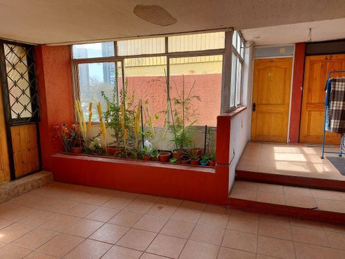 Departamento En Venta De 3 Dorm. En Macul