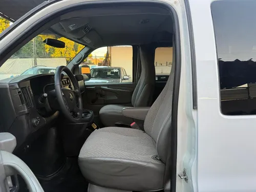 Chevrolet Express Van 2013 Ls 15
