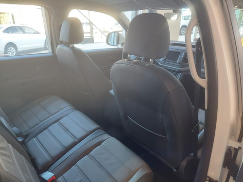 Imagen 9 de 17 de Volkswagen Amarok Highline 4x2 At 2.0 #dm