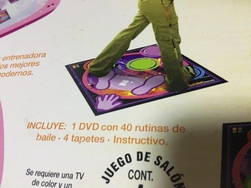 Twister Dvd De Hasbro Juego De Mesa (Usado)