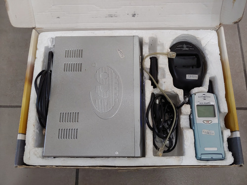 Telefono De Linea De Largo Alcance Eco Mania Em-189 Plateado (Usado)