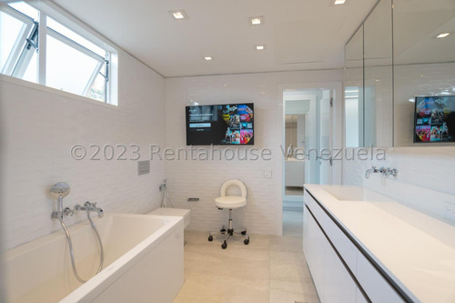 Imagen 27 de 30 de Ls Vende Apartamento Colinas De Valle Arriba