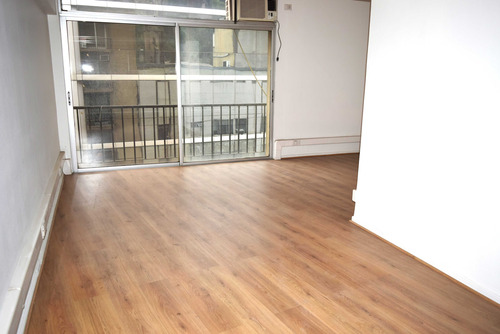 Remodelada, 379 M2. Miraflores Con Moneda (91420)