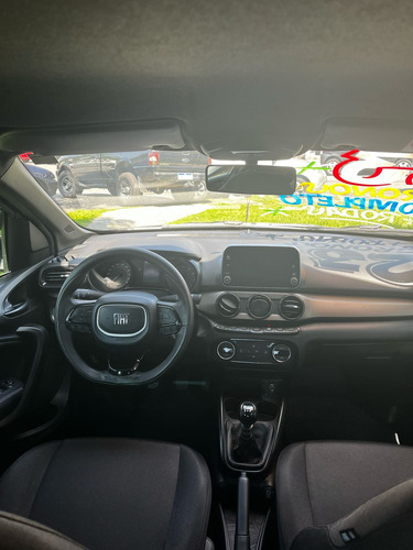 Fiat Cronos 1.3 Drive Flex Aut. 4P