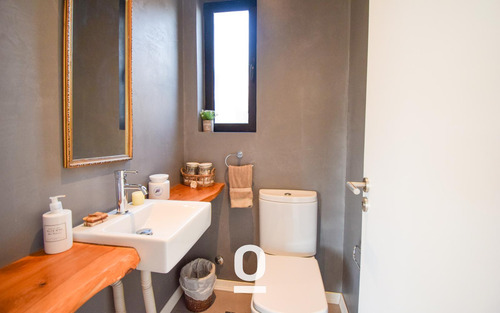 Imponente Casa En Barrio Privado (venta O Alquiler) En Una Planta, Única En Su Estilo!