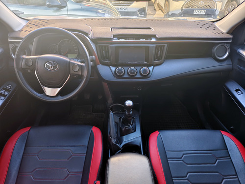 Toyota RAV4 2.0 4X2 STD MT 5P