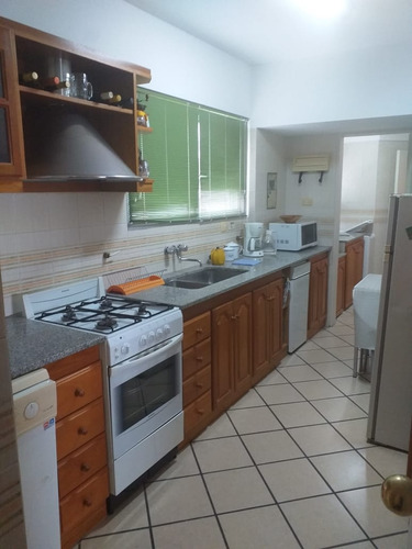 Exclusivo Dpto. Frente Al Mar, En La Mejor Zona De Mar Del Plata. Amueblado.