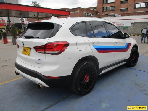 BMW X1 SDRIVE 20i 2000CC AT AA
