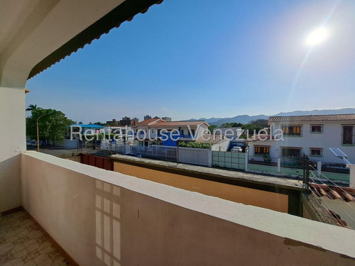 Casa En Venta Ubicada En El Trigal Norte Valencia Carabobo Cod 25-20597 Eloisa Mejia