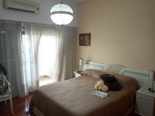Imagen 9 de 16 de Casa En Venta En Ramos Mejía Sur
