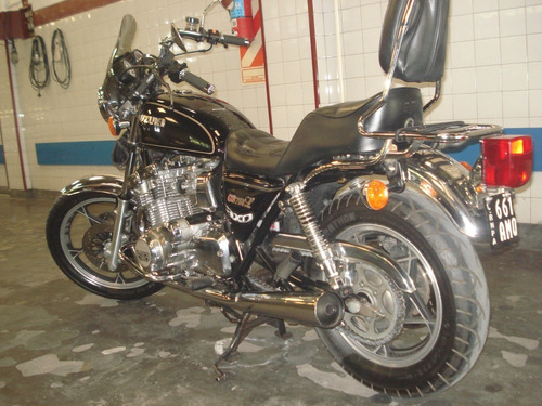 Suzuki Gs750l