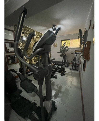 Vendo Casa 565m2 4h+2s/7b/5p Caurimare 6955