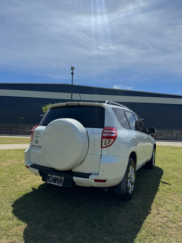 Toyota RAV4 2.4 4x2 At