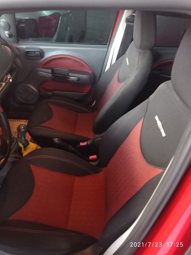 Imagem 3 de 10 de Fiat Uno 2012 1.4 Sporting Flex 5p