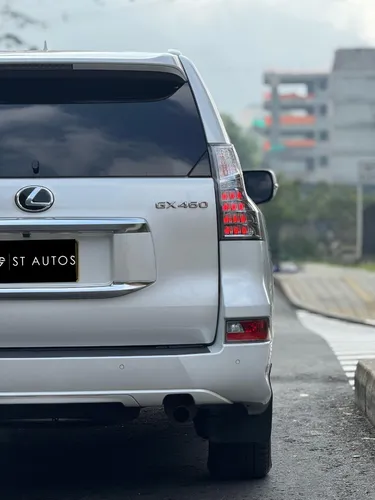 Lexus GX 4.6 460 Premium