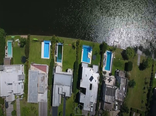 Casa En Venta En Los Alisos, Nordelta, Tigre!