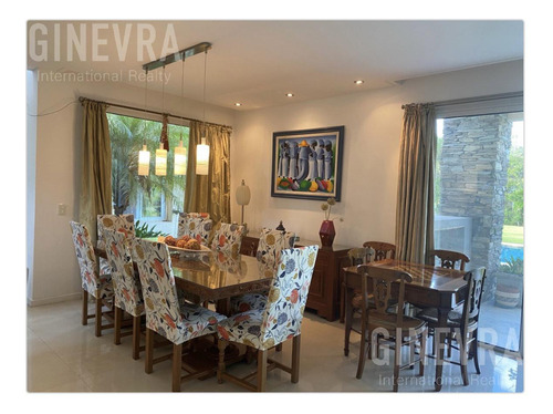 Casa En Venta En Nordelta Barrio El Golf