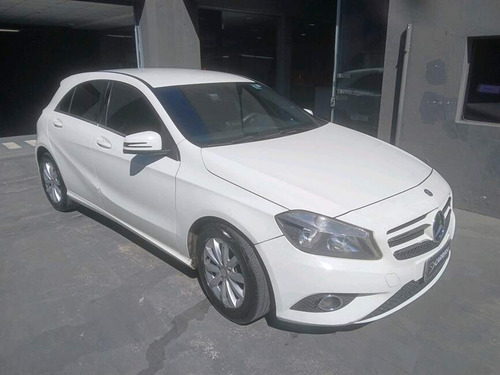 Mercedes-Benz A 200 1.6 TURBO STYLE 16V GASOLINA 4P AUTOMÁTICO