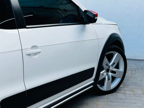 Volkswagen Saveiro 1.6 Cross Cab. Estendida Total Flex 2p