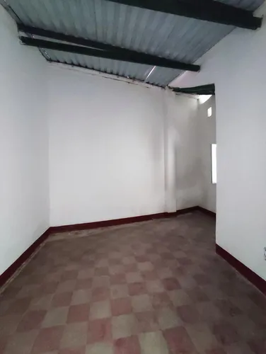 Casa-local En Arriendo En Cundinamarca. Cod A27032