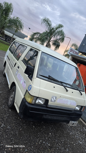 Mitsubishi L300 Combi