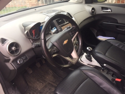 Chevrolet Sonic 1.6 Ltz Sedan 16v Color Gris 2015