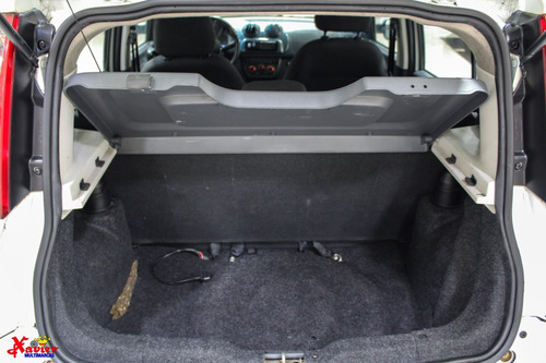 Fiat Uno 1.4 Sporting Flex 5p