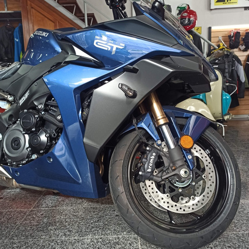 Suzuki Gsx-s1000 Gt Sport Touring 4 Cilindros Financia Bbva