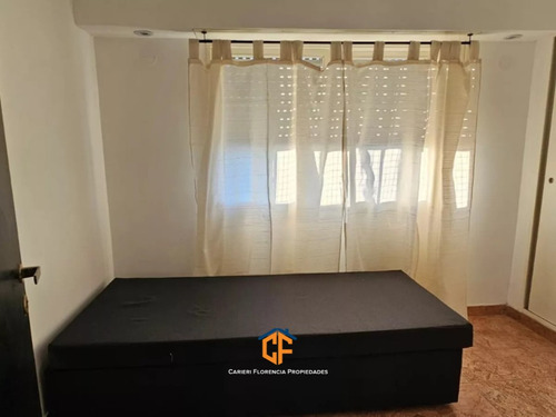 Departamento 4 Ambientes Tipo Dúplex Con Cochera Incluida, En Venta Y Muy Buen Estado, Apto Crédito
