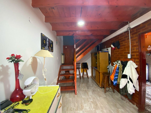 Casa En Venta 3 Dormitorios - Centenario