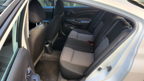 Nissan Versa 1.6 Advance At
