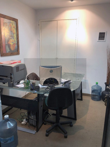 Imagen 16 de 21 de Venta De Galpón C/oficinas En Av. Rivadavia, Haedo.
