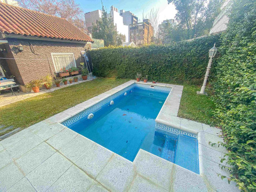 Imagen 6 de 25 de Venta Casa Caseros Centro 5 Amb Pileta 2 Cocheras