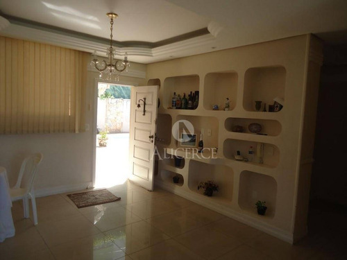 Imagem 18 de 30 de Casa Residencial Com 7 Dormitórios, 3 Suítes E 5 Vagas, Coqueiros, Florianópolis - . - Ca0210