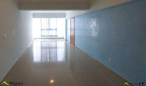 Apartamento En Alquiler Con Línea Blanca | 2 Habitaciones + 2 Parqueos | Piantin