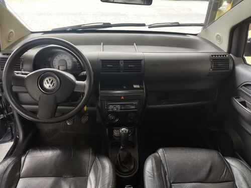 Imagem 3 de 6 de Volkswagen Fox Route 1.0 8v (flex) 2p Flex Manual