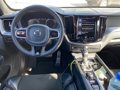 Imagem 5 de 10 de Volvo Xc60 2.0 T5 R-design Awd Gasolina Automático