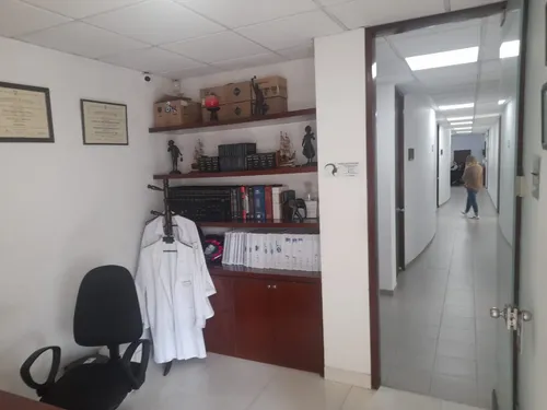 Se Arrienda Consultorio