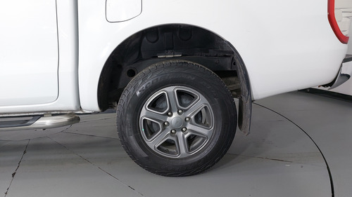 Ford Ranger 3.2 DIESEL XLT CREW CAB AUTO 4WD PIEL