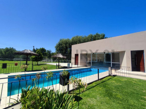 Venta Lote Barrio Los Arces Cañada De Pilar