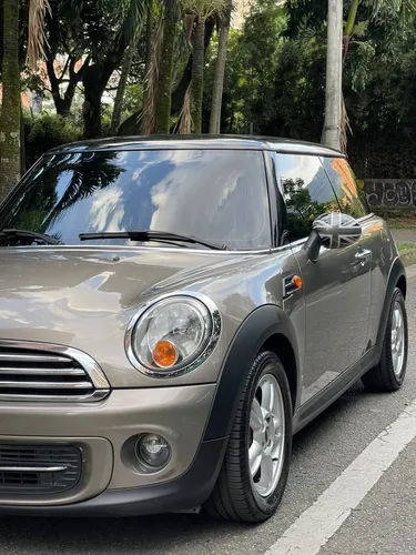 Mini Cooper Pepper 1.6 AUTOMÁTICO